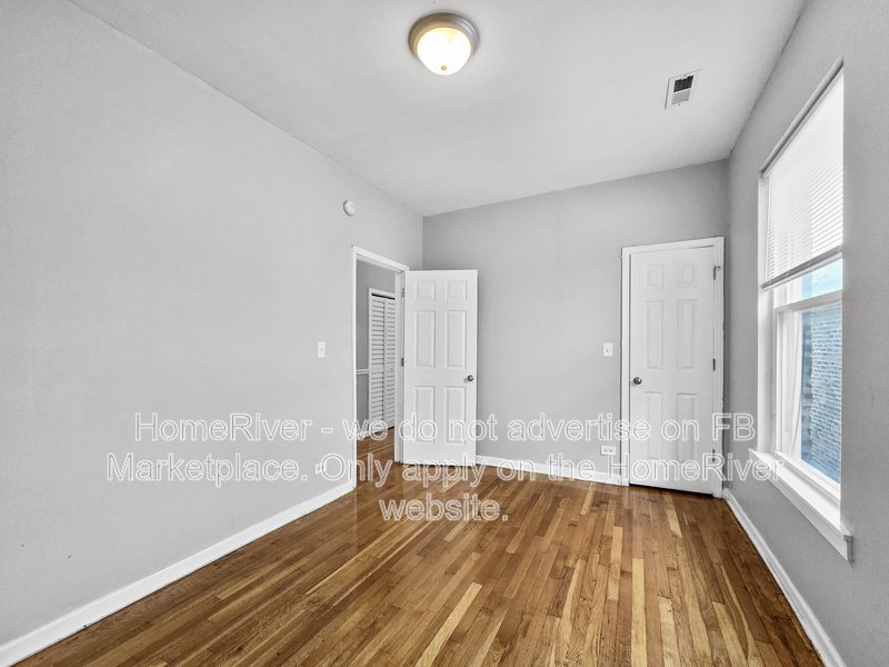 Apply Now! 7411 S Rhodes Ave #2, Chicago property image
