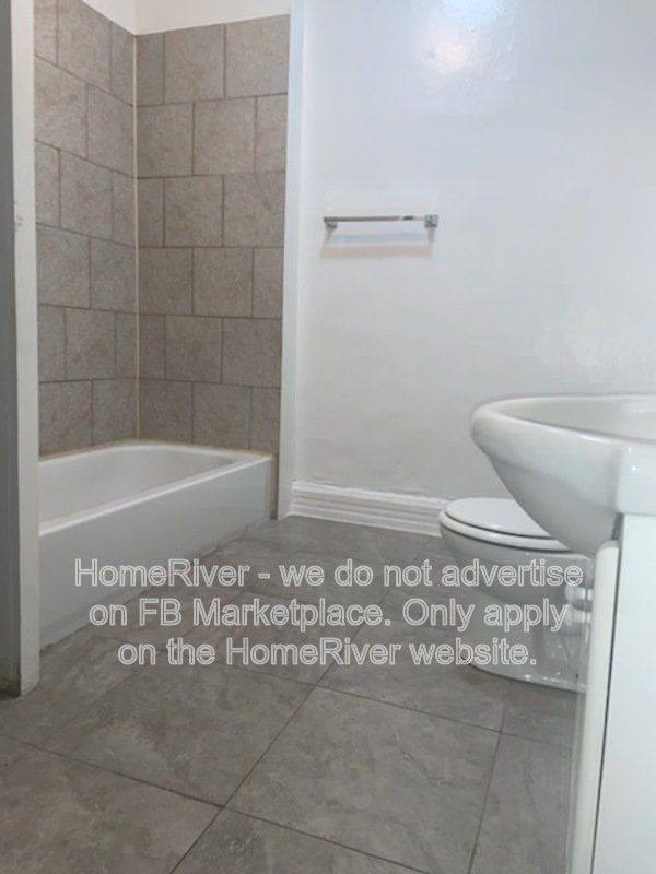 Charming 2 bed/ 1 bath home! property image