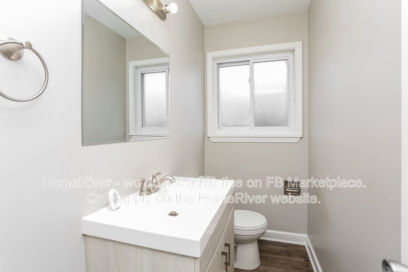 Coming Soon! 340 155TH PL, CALUMET CITY IL 60409 property image