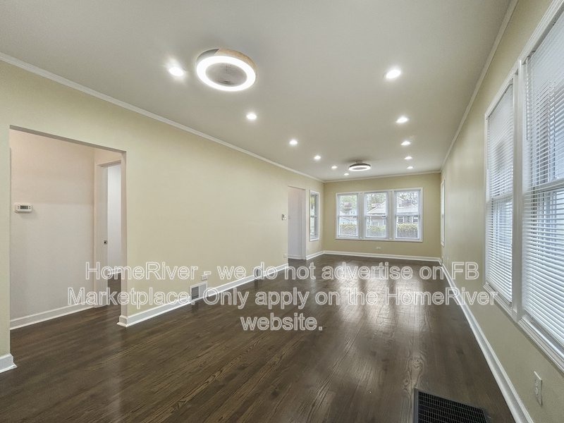 Spacious 4BR Home with Finished Basement &amp;amp;amp;amp;amp;amp;amp;amp;amp;amp;amp; Updated K property image
