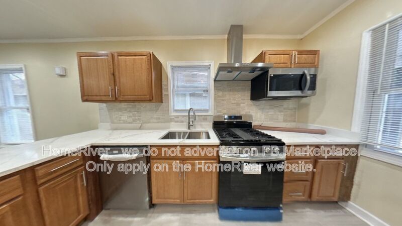 Spacious 4BR Home with Finished Basement &amp;amp;amp;amp;amp;amp;amp;amp;amp;amp;amp; Updated K property image