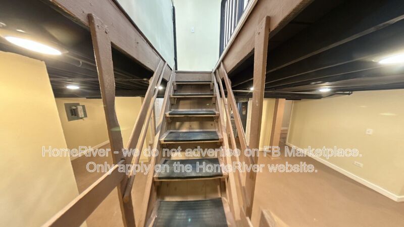 Spacious 4BR Home with Finished Basement &amp;amp;amp;amp;amp;amp;amp;amp;amp;amp;amp; Updated K property image