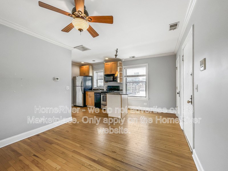 Spacious 1BR | 500 Sq Ft | In-Unit W/D | Prime Lakeview Location property image