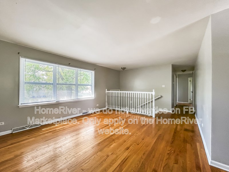 Huge 5BR/2BA Home on Large Lot | Updated Kitchen | New Floor property image