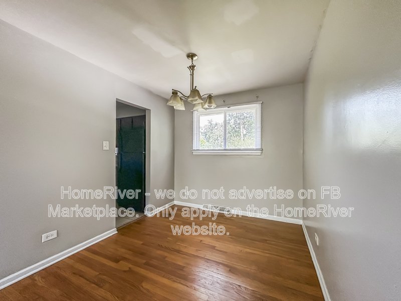 Huge 5BR/2BA Home on Large Lot | Updated Kitchen | New Floor property image