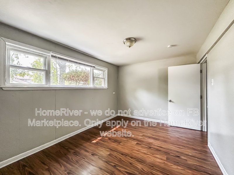 Huge 5BR/2BA Home on Large Lot | Updated Kitchen | New Floor property image