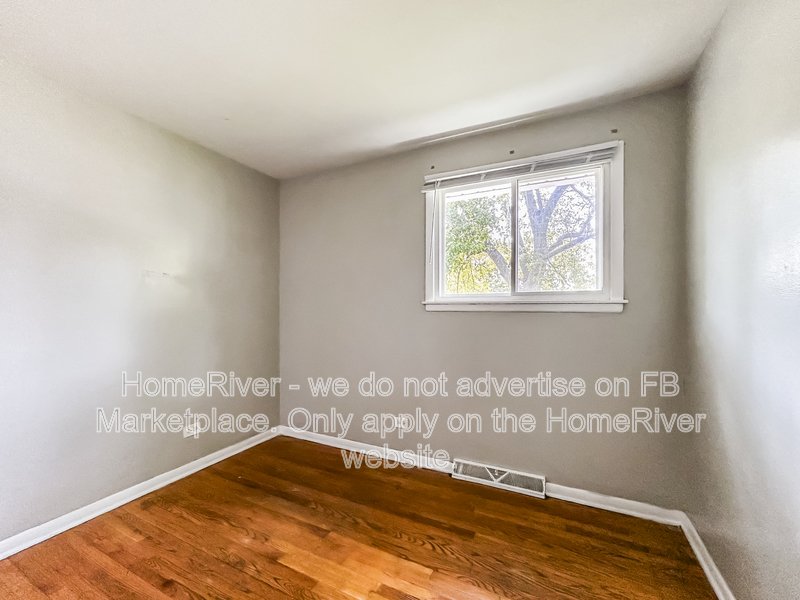 Huge 5BR/2BA Home on Large Lot | Updated Kitchen | New Floor property image