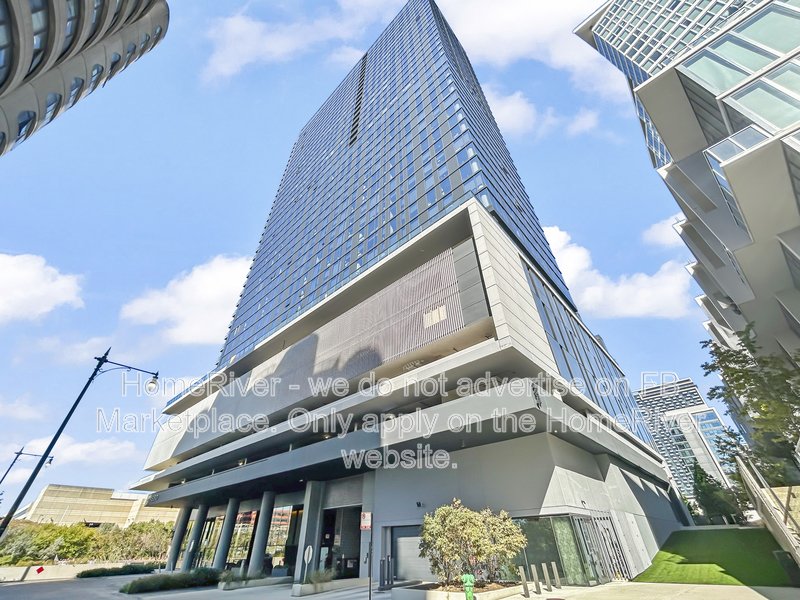 Luxury High-Rise Living at The Reed at Southbank | Unit 2804 property image